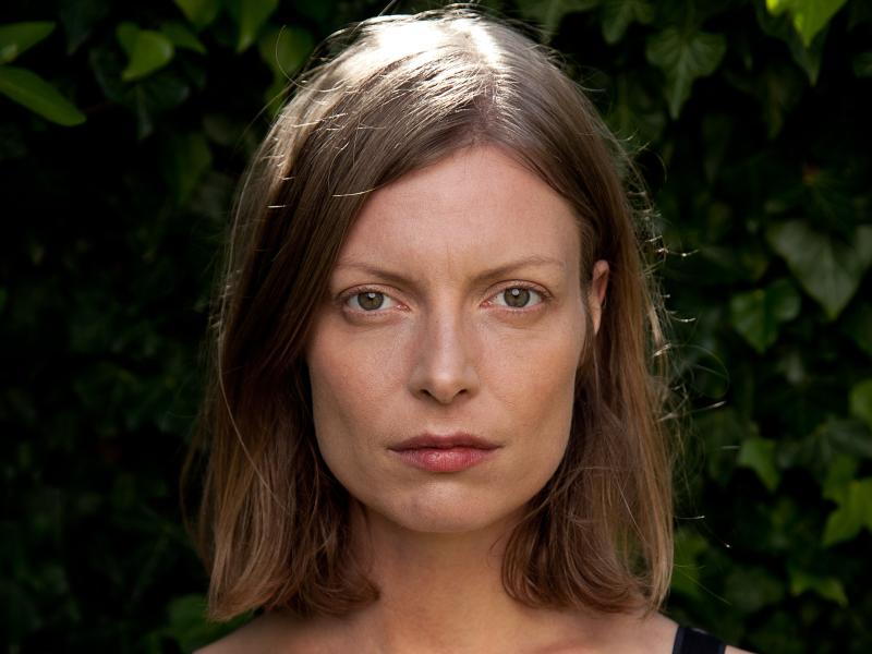 Portræt af Asta Olivia Nordenhof